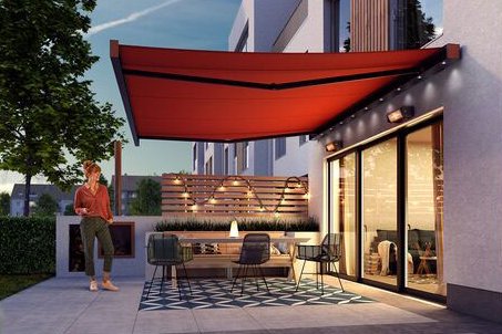 Een moderne terrassensituatie met een rode zonnescherm en een stijlvolle uitstraling. Een moderne terrassensituatie met een rode zonnescherm en een stijlvolle uitstraling.