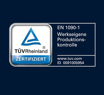 Logo met blauwe en witte elementen, tekst over certificering en kwaliteitscontrole.