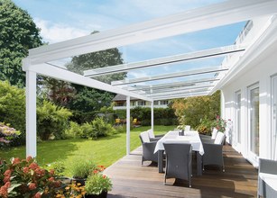 Het glazen terrasdak Terrazza Originale overtuigt door zijn klassieke ronde uiterlijk met typische dakhelling. 